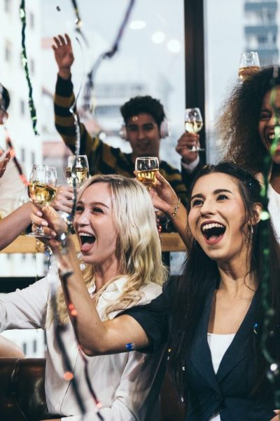 business-people-party-celebration-success-concept.jpg